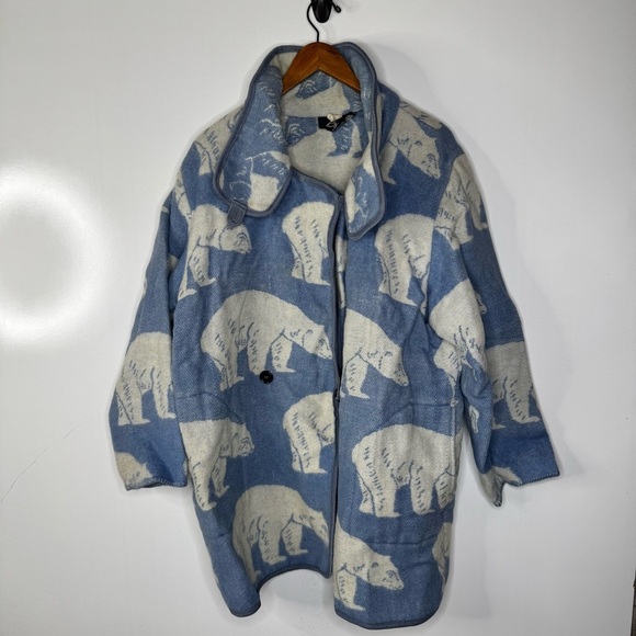 Vintage Lillunn Polar Bear Wool Blanket Coat Made in Norway Size Medium - Picture 1 of 5